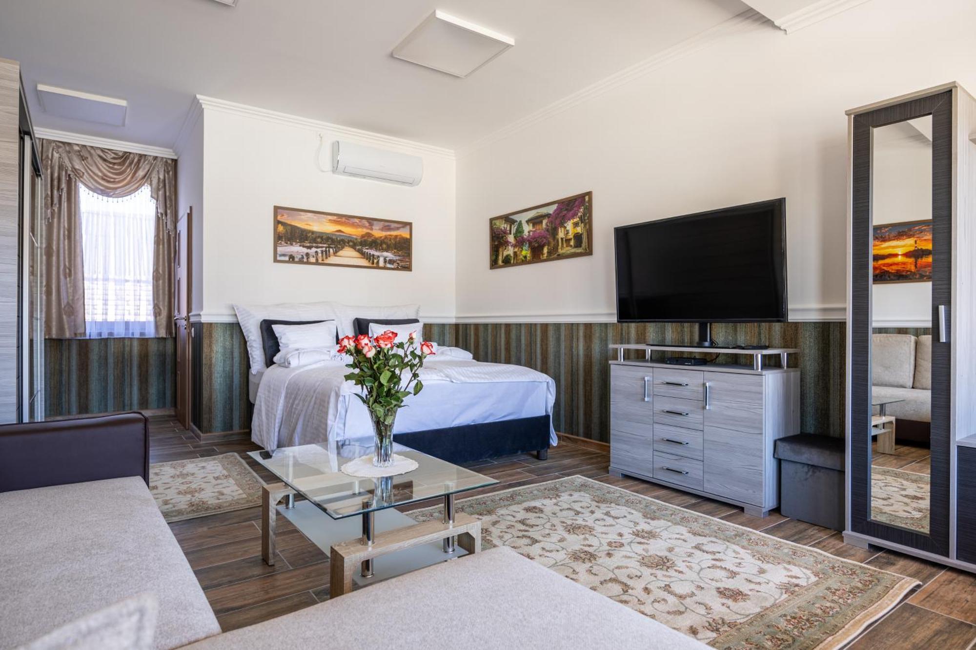 Tiszakécske Voeroes Alom Panzio B&B 외부 사진