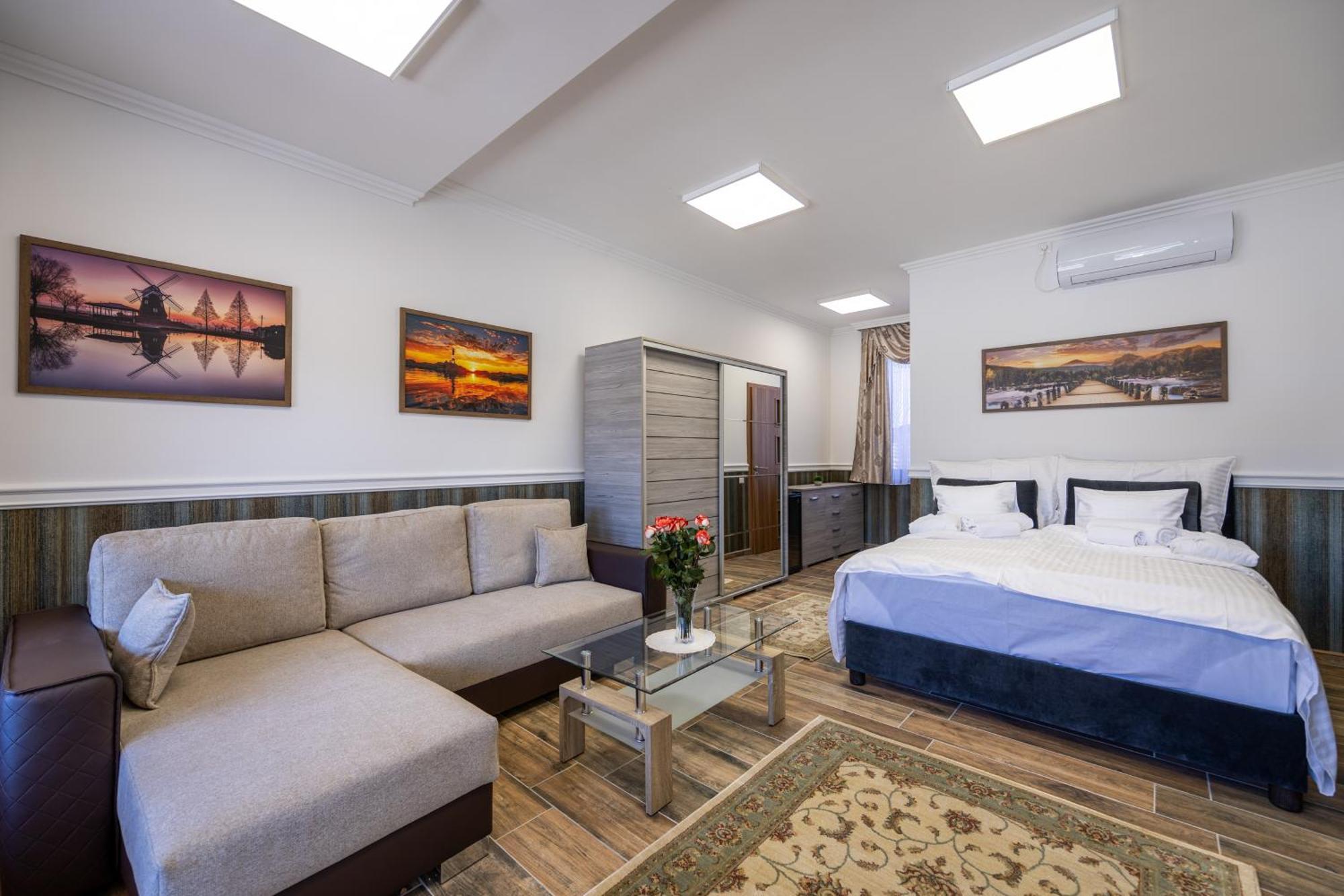 Tiszakécske Voeroes Alom Panzio B&B 외부 사진